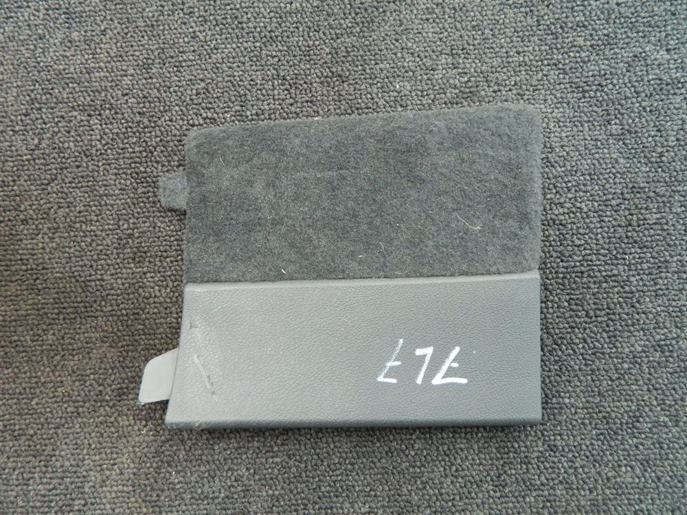 Обшивка крышки багажника VOLKSWAGEN TOUAREG 7L7 (Контрактный) 2777400077