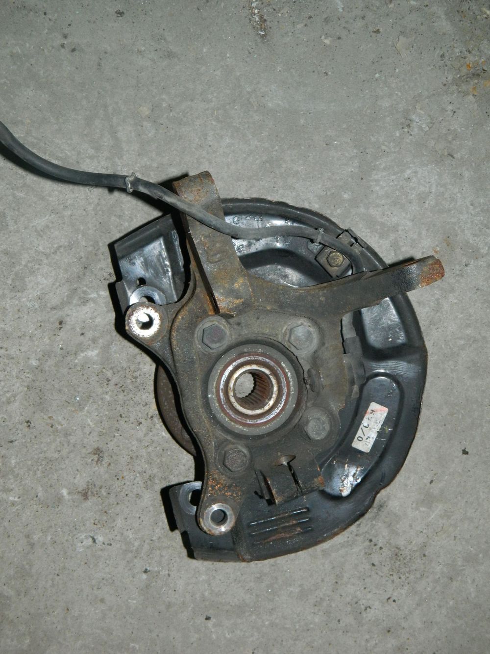 Ступица MITSUBISHI CHARIOT GRANDIS N84W Перед Прав (Контрактный) 79591288