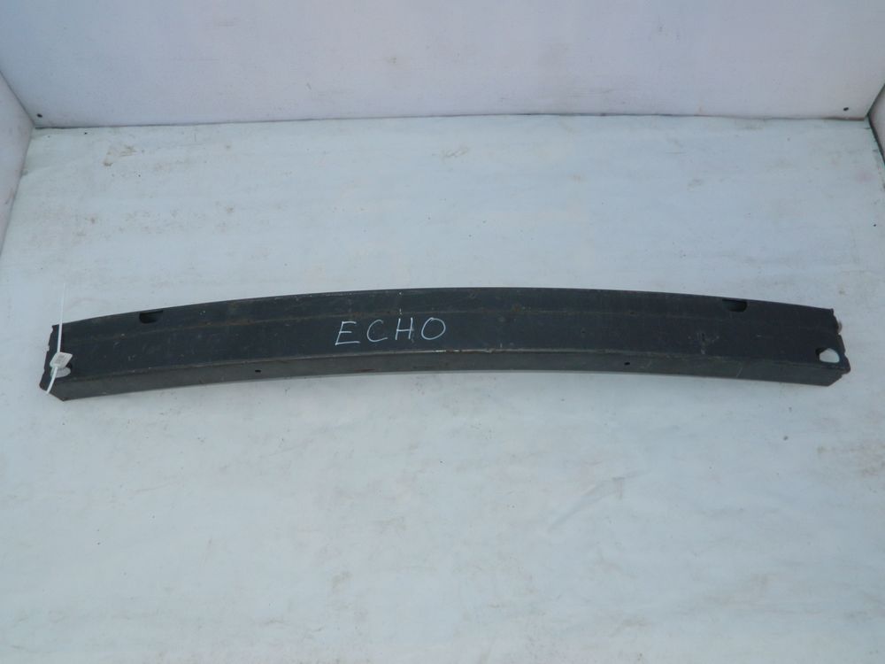 Усилитель бампера TOYOTA ECHO (Контрактный)