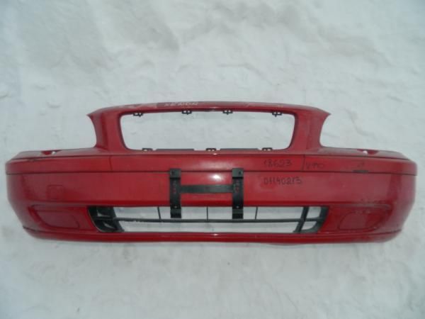 Бампер передний VOLVO V70 SW61 B5244S Красный (Контрактный)
