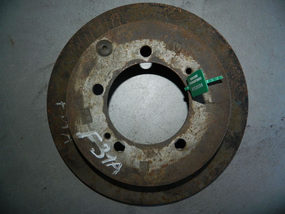 Диск тормозной MITSUBISHI DIAMANTE F31A Зад (Контрактный) 81530304
