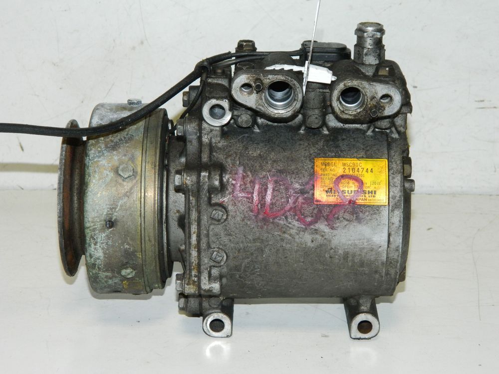 Компрессор кондиционера MITSUBISHI MIRAGE 4D68 (Контрактный) 45990563