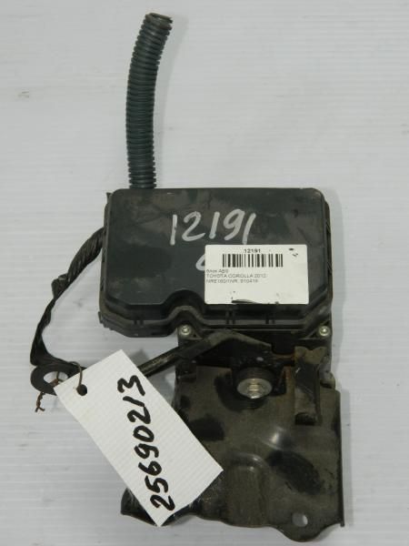 Блок abs TOYOTA Corolla NRE160 1NRFE (Контрактный)