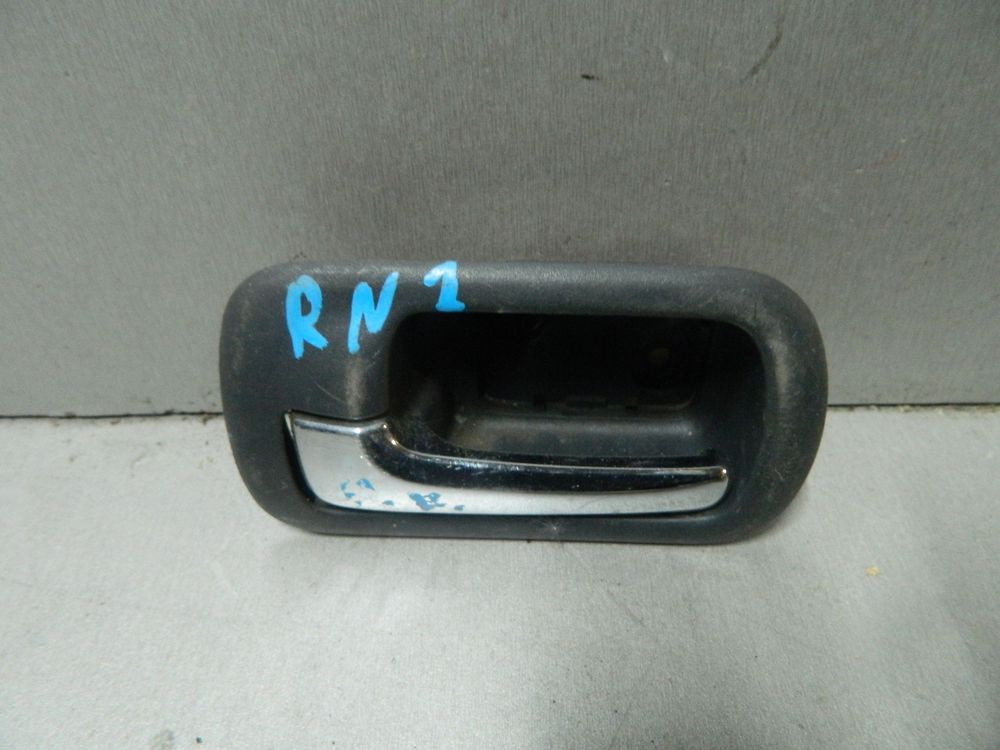 Ручка двери внутренняя HONDA STREAM RN1 Лев (Контрактный) 81539871