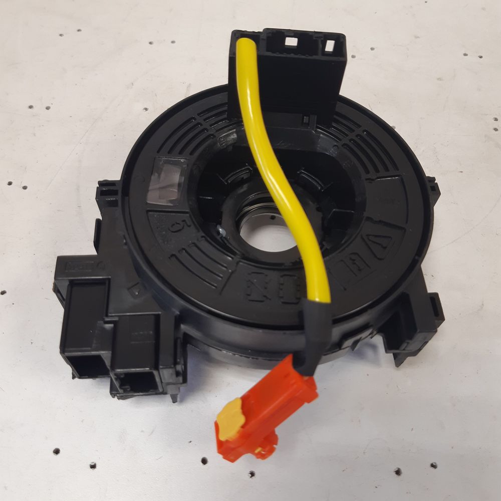Шлейф подрулевой GENERAL PARTS 8430812010 TOYOTA HARRIER 2014-