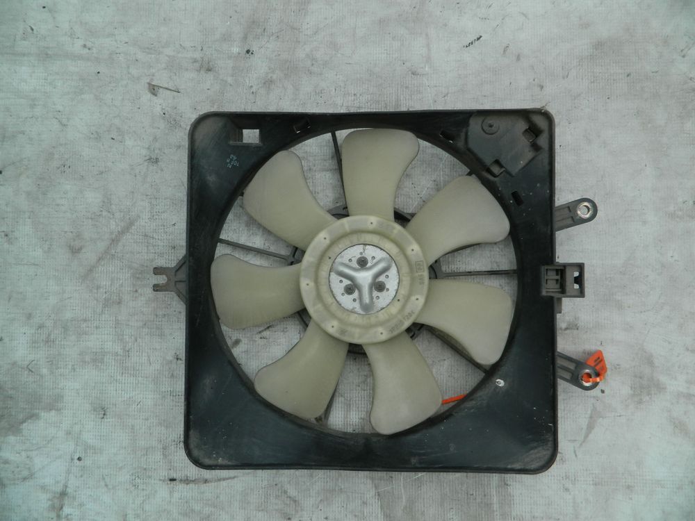 Диффузор радиатора HONDA FIT GD3 (Контрактный) 72367803