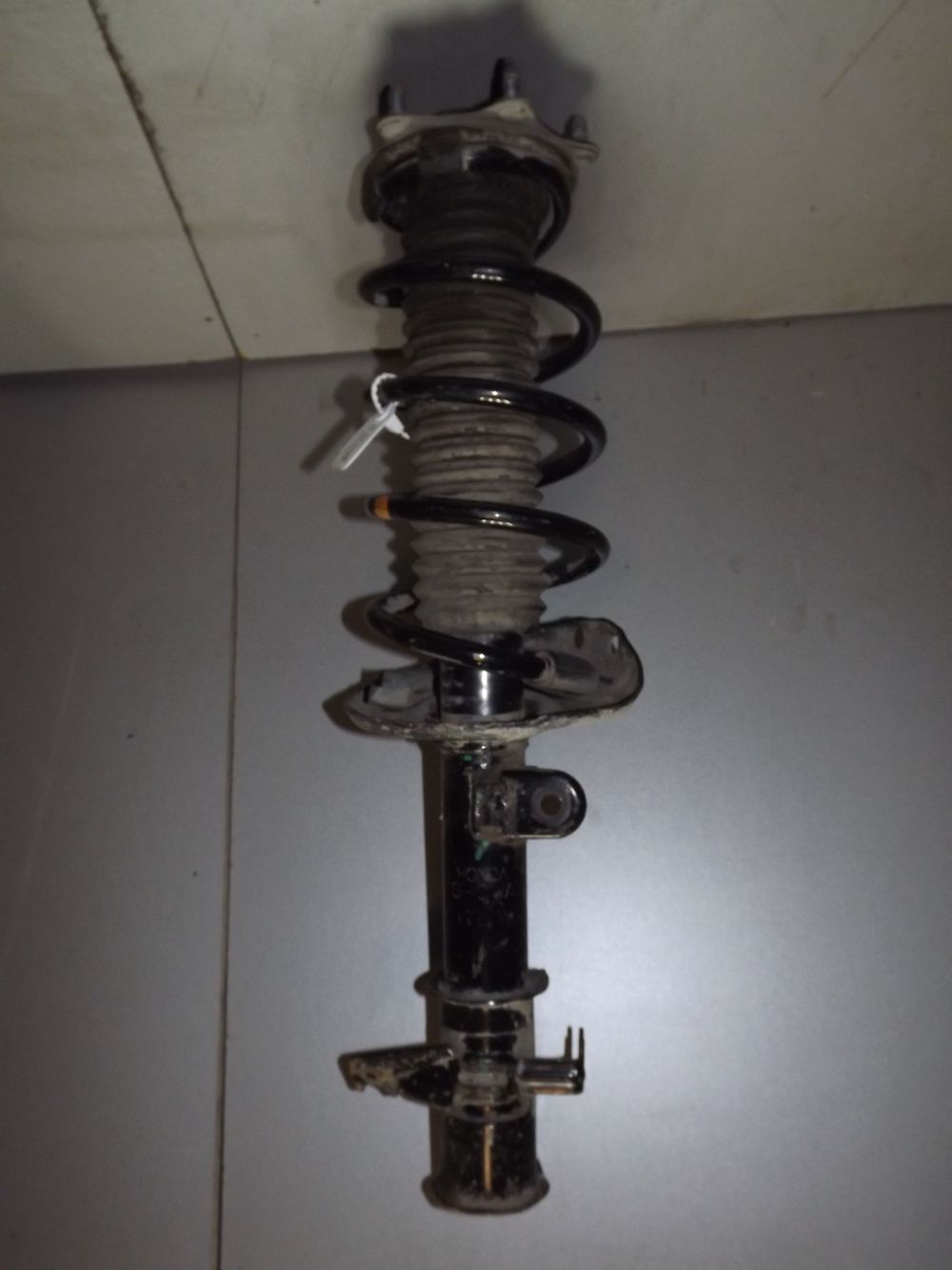 Стойка подвески HONDA CR-V RE5 Перед Лев (Контрактный) 35023625