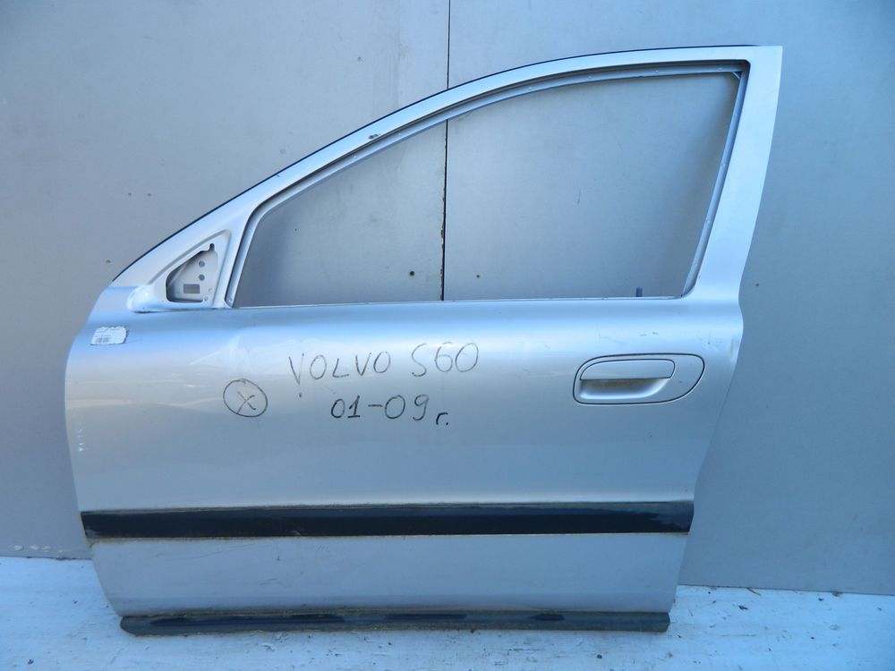 Дверь VOLVO S60 RS61 Перед Лев (Контрактный) 40951896