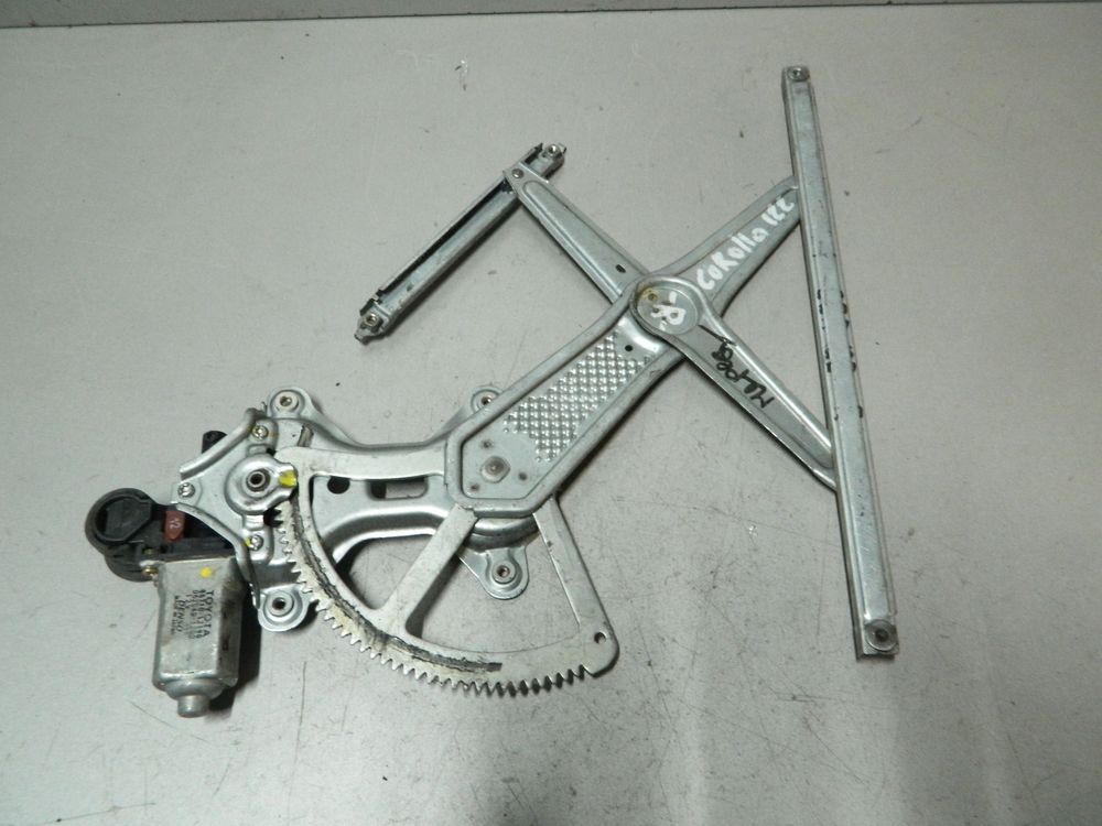 Стеклоподъемник TOYOTA COROLLA NZE121 Перед Прав (Контрактный) 79591750