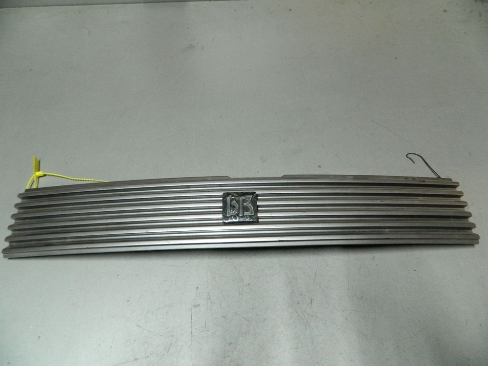 Решетка радиатора TOYOTA BB NCP30 (Контрактный) 79773470