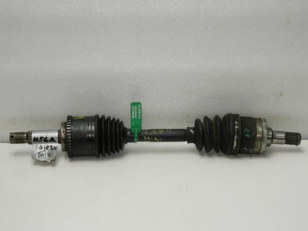 Привод MITSUBISHI PAJERO MINI H56A 4A30 Перед Прав (Контрактный) D9996284
