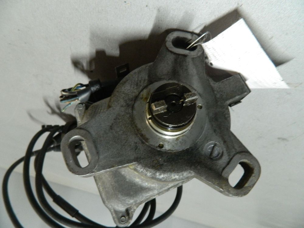 Трамблер HONDA RF2 B20B (Контрактный) 79773475