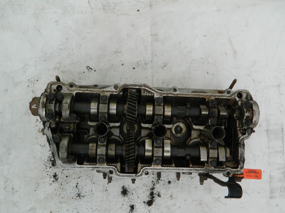 Головка блока цилиндров TOYOTA 3VZFE (Контрактный) 72367280