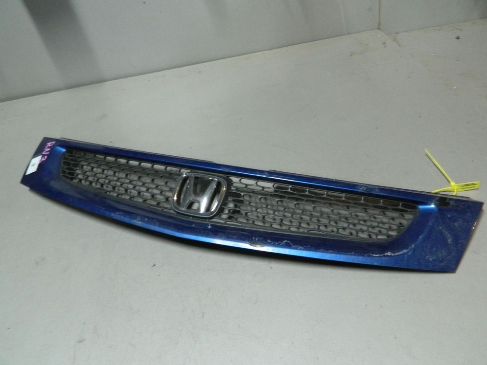 Решетка радиатора HONDA STREAM RN3 (Контрактный) 79773040