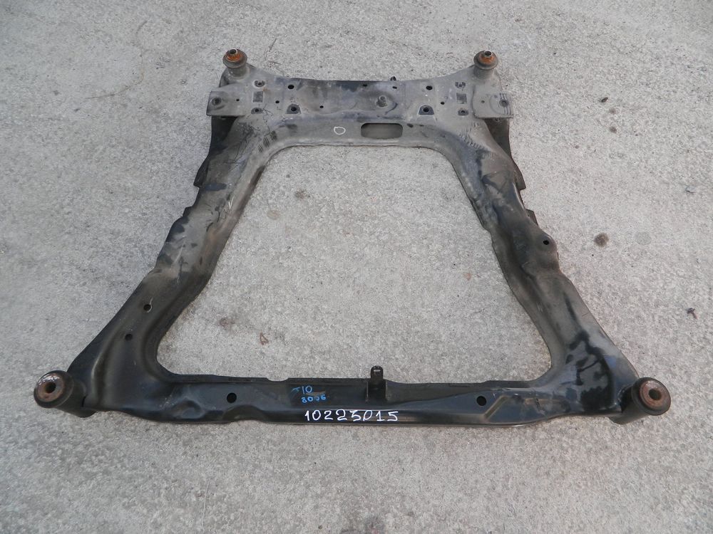 Балка под ДВС NISSAN QASHQAI J10 (Контрактный) 10223015