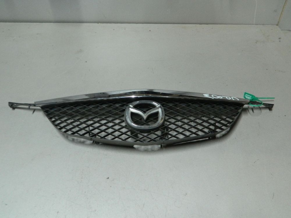 Решетка радиатора MAZDA PREMACY CP8W (Контрактный) 81540855