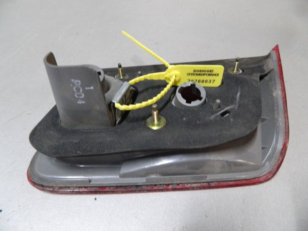 Фонарь HONDA CIVIC ES1 Зад Прав 0856 (Контрактный) 79768637