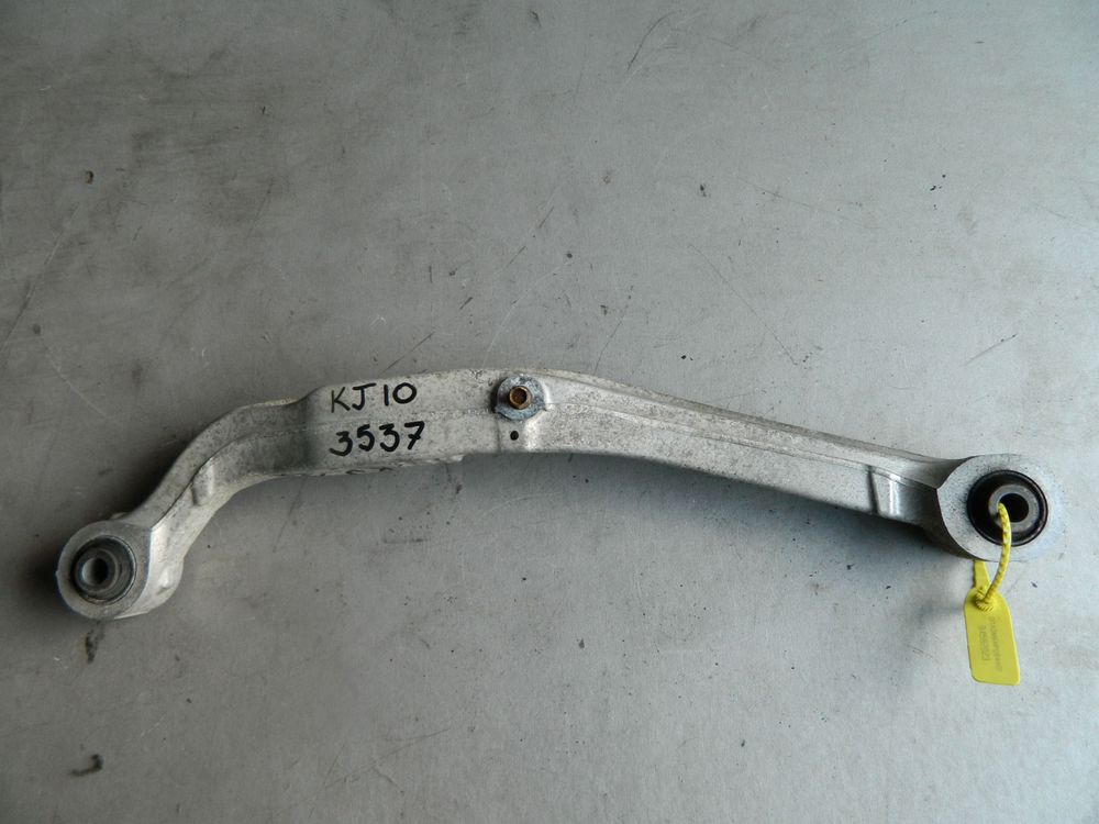 Рычаг подвески NISSAN QASHQAI J10 Зад Лев (Контрактный) 94592923