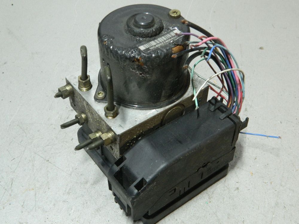 Блок ABS FORD FUSION (Контрактный) 81532780