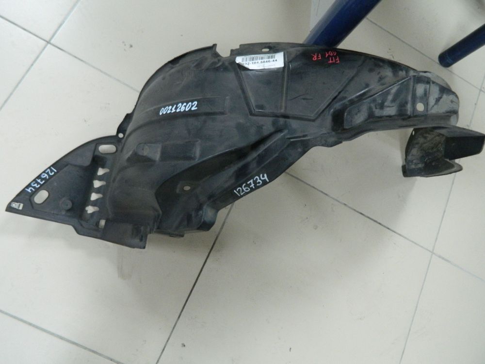 Подкрылок HONDA FIT GD1 Перед Прав (Контрактный)