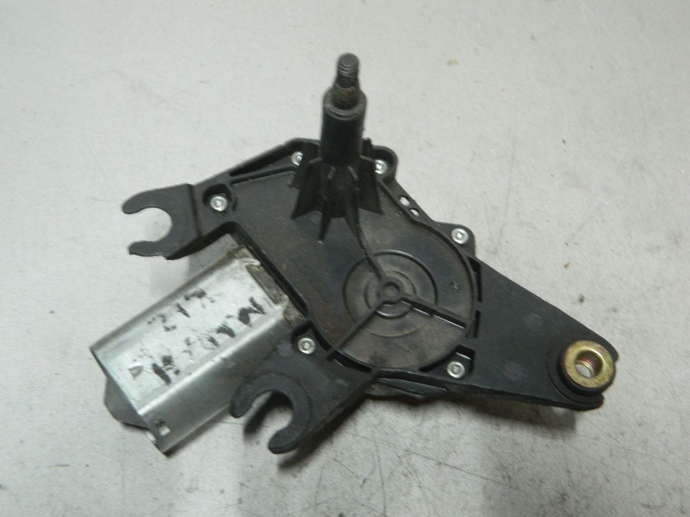 Мотор заднего дворника NISSAN MARCH K12 (Контрактный) 81528733