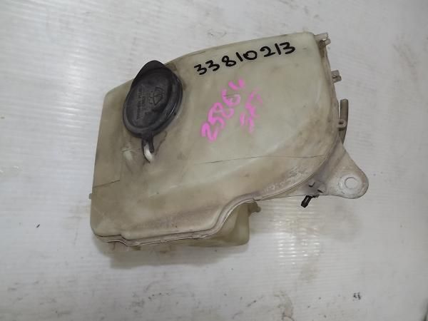 Бачок омывателя TOYOTA COROLLA EE103 5EFE (Контрактный)