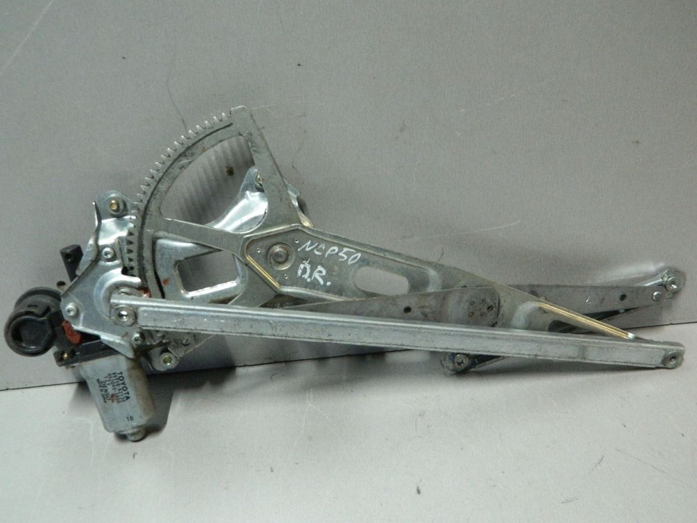 Стеклоподъемник TOYOTA PROBOX NCP50 Перед Прав (Контрактный) 79591761