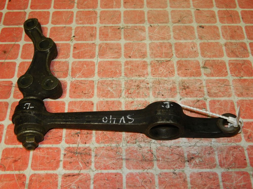 Рычаг подвески TOYOTA CAMRY SV40 Перед Лев (Контрактный) 45984461