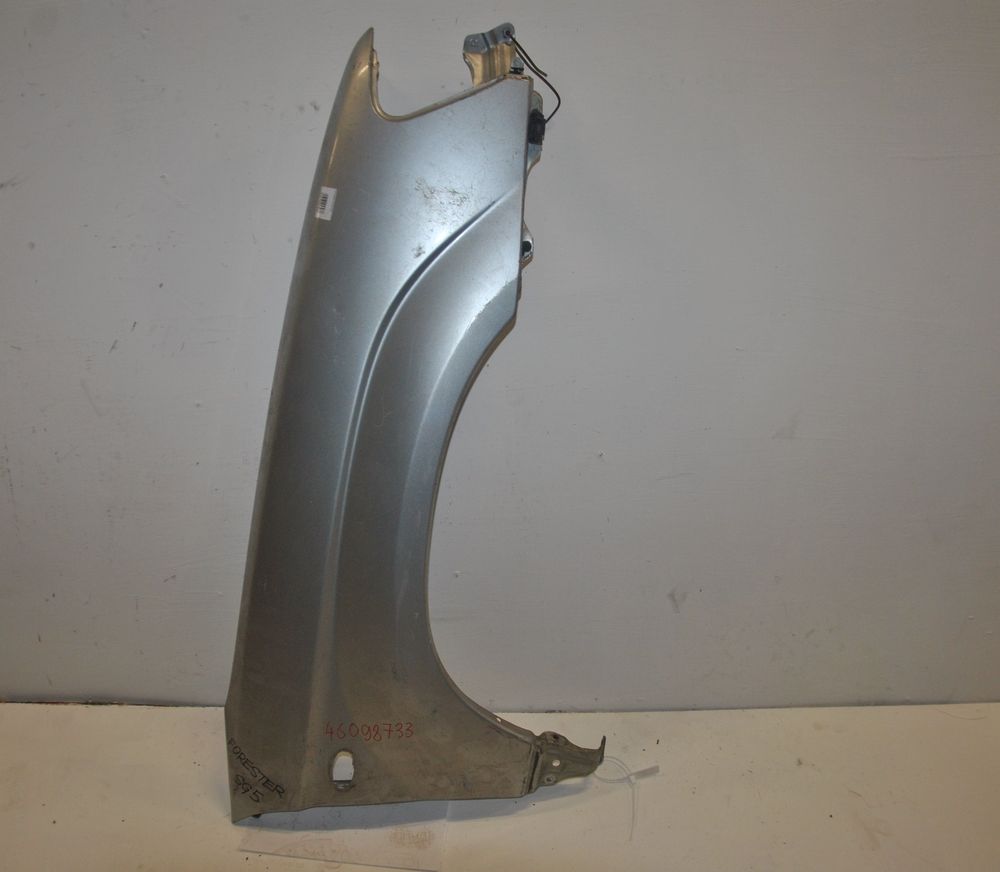Крыло SUBARU FORESTER SG5 Перед Прав (Контрактный) 46098733