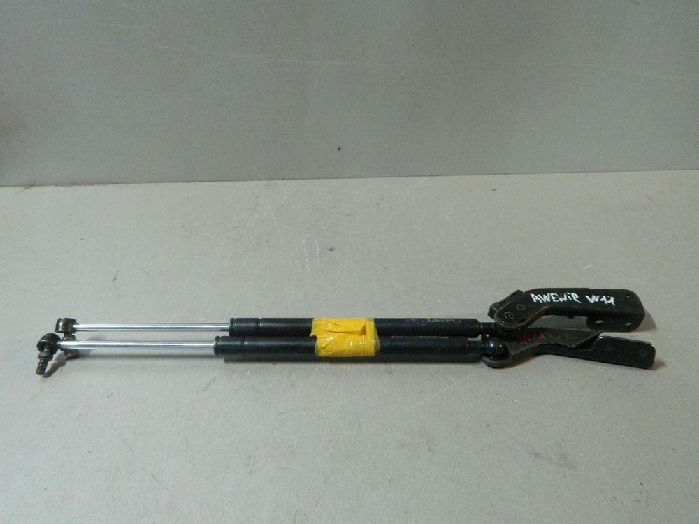 Амортизатор багажника NISSAN AWENIR W11 (Контрактный) 81532175