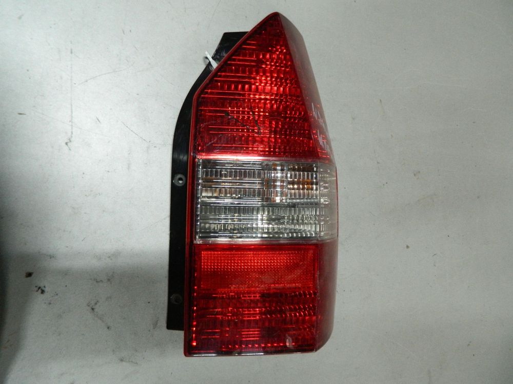 Фонарь MITSUBISHI CHARIOT N84W Зад Прав (Контрактный) 68000938