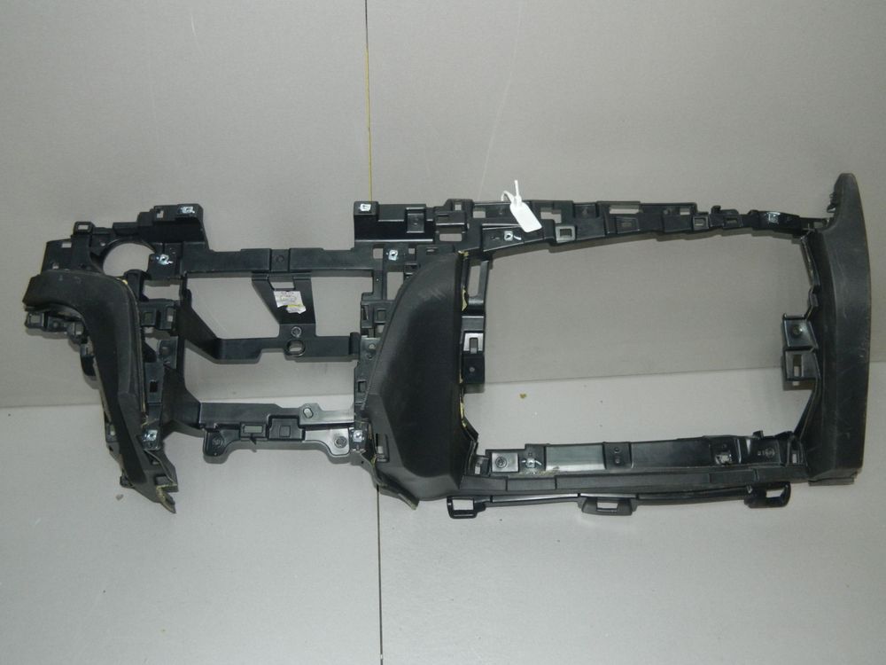 Накладка под торпедо HYUNDAI EQUUS VI G6DA 2013-2015 (Б/У) 35021070