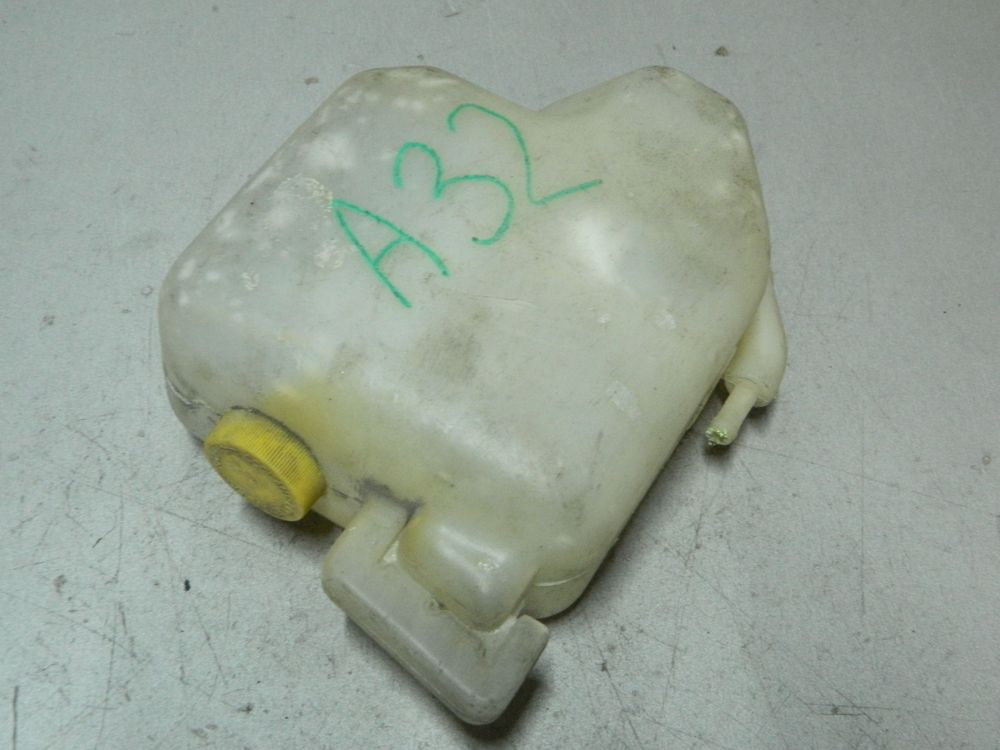 Бачок расширительный NISSAN CEFIRO A32 (Контрактный) 79591950