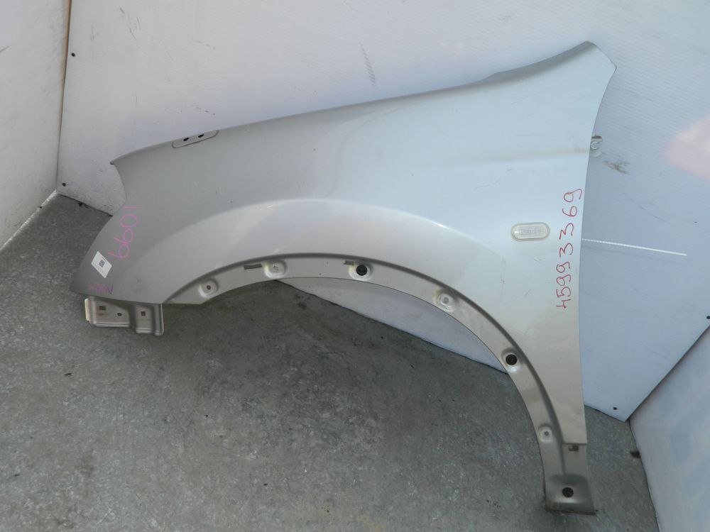 Крыло NISSAN QASHQAI J10 Перед Лев (Контрактный) 45993369