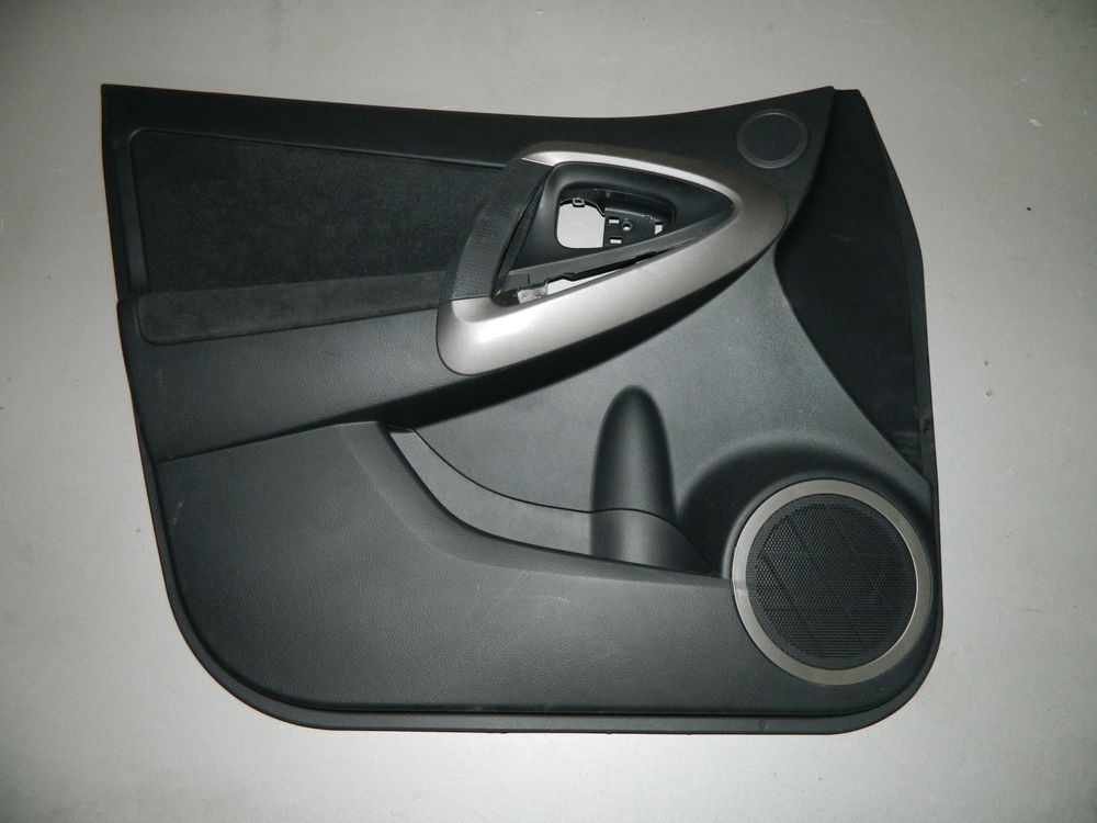 Обшивка двери TOYOTA RAV4 ACA36 Перед Лев (Контрактный) 18029600036