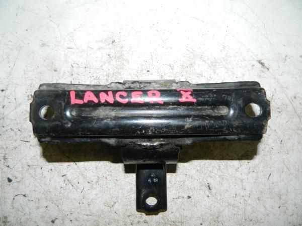 Подушка двигателя MITSUBISH LANCER X 4B10 (Кoнтрактный)