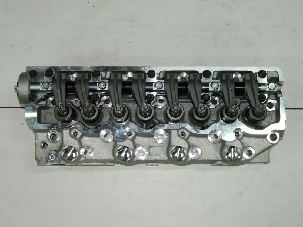 Головка блока цилиндров GENERAL PARTS HSC006 4D56A клапана не утопленные