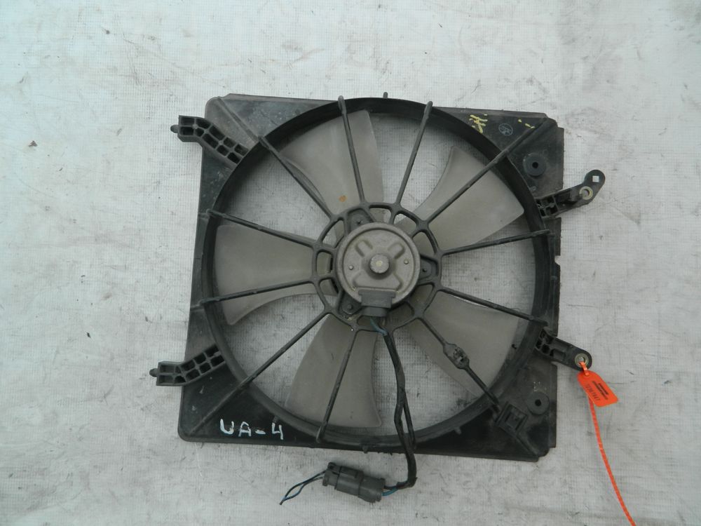 Диффузор радиатора HONDA INSPIRE UA4 (Контрактный) 72367947