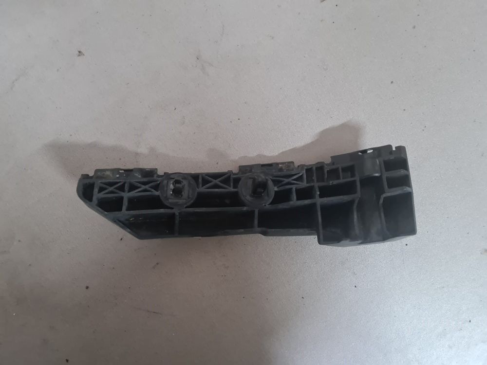 Крепление бампера TOYOTA RAV4 ACA31 Задн Прав (Контрактный) 2901100074