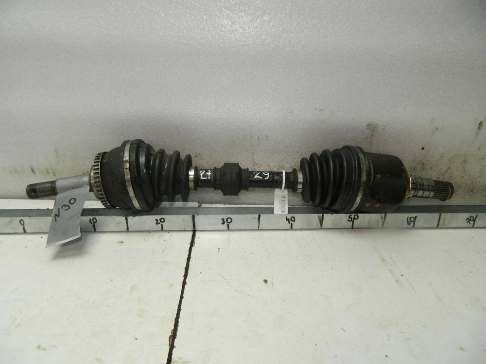 Привод NISSAN RNESSA N30 SR20DE Перед Лев (Контрактный) 35015732