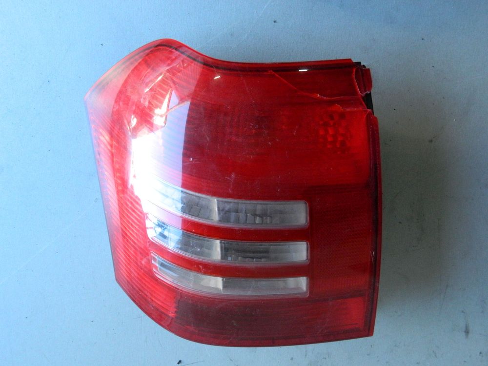 Фонарь TOYOTA COROLLA RUNX NZE124 Зад Прав 1377 (Контрактный) 79586999