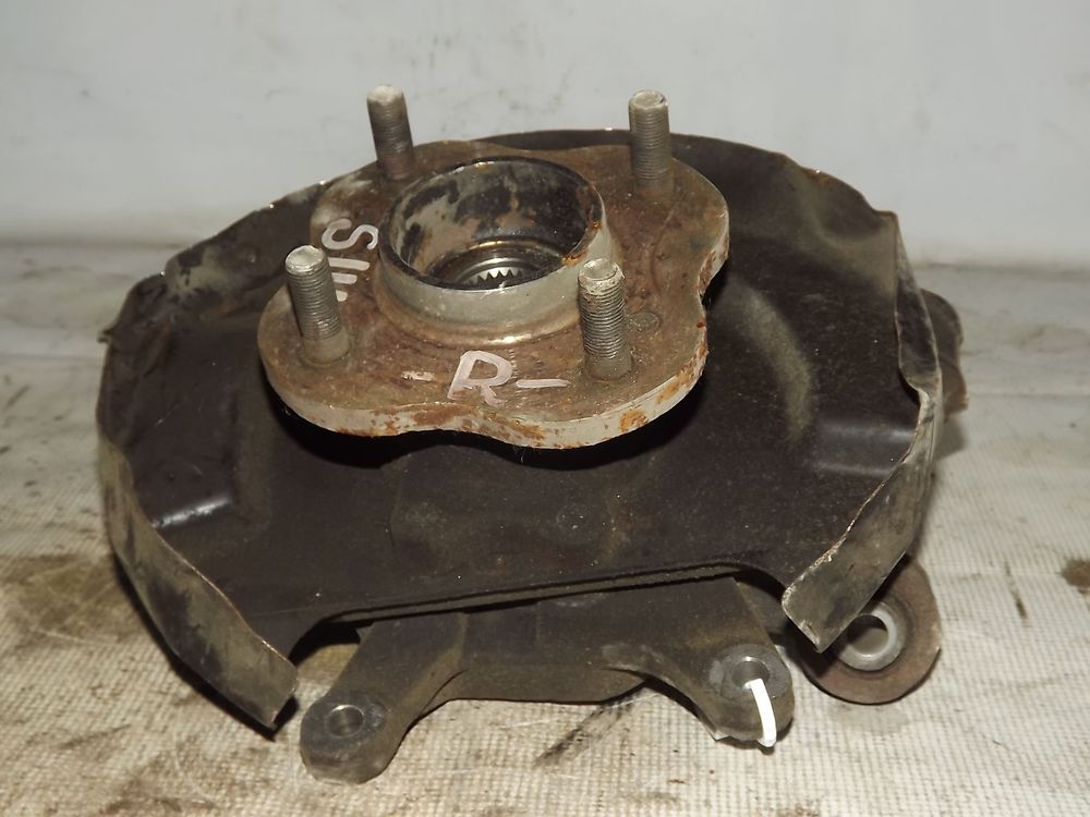 Ступица NISSAN SKYLINE HR33 Зад Прав (Контрактный) 40940541