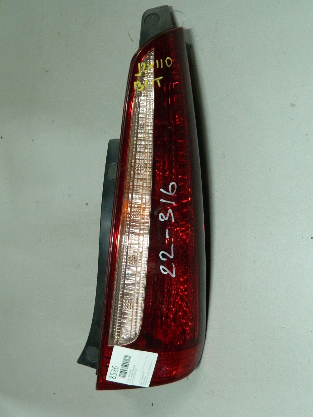 Фонарь TOYOTA MARK II WAGON BLIT GX110W Зад Прав 22316 (Контрактный) 64492630