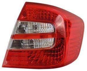 Фонарь SAT ST20442R TOYOTA PREMIO T240 2004-2007 RH