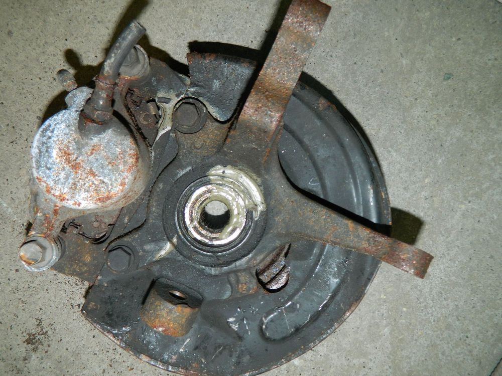Ступица MITSUBIHSHI DIAMANTE F31A Перед Прав (Контрактный) 79591307