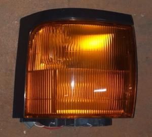Габарит TOYOTA 8152036221 TOYOTA COASTER BB40 1993- RH