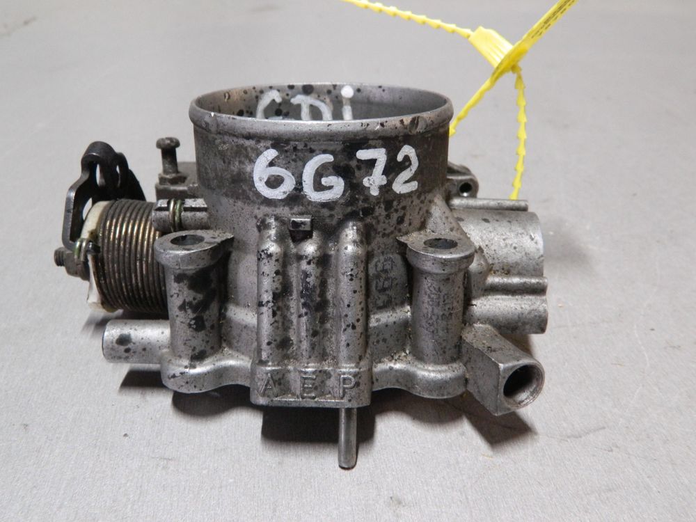 Дроссельная заслонка MITSUBISHI 6G72 (Контрактный) 79780406
