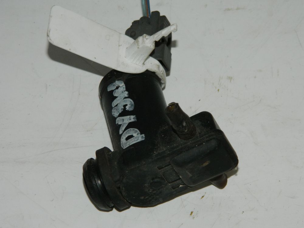 Мотор бачка омывателя MAZDA DEMIO DY3W (Контрактный) 45984977