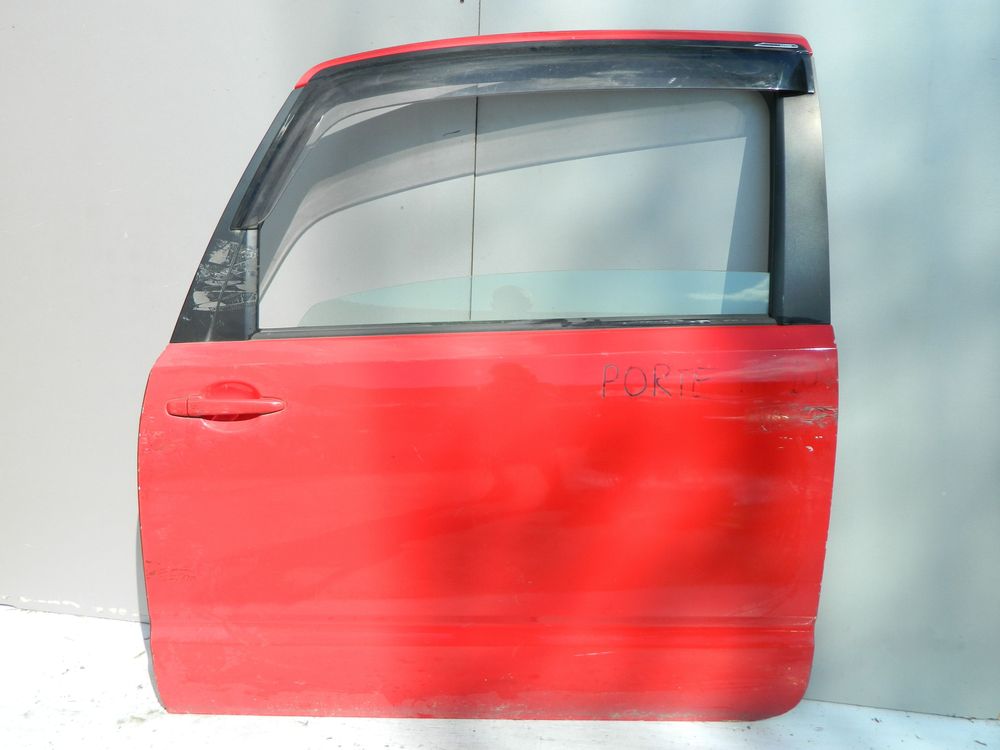 Дверь TOYOTA PORTE NNP10 Перед Лев (Контрактный) 40951877