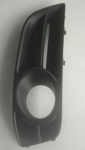 Заглушка бампера TOYOTA 5212702120 TOYOTA COROLLA